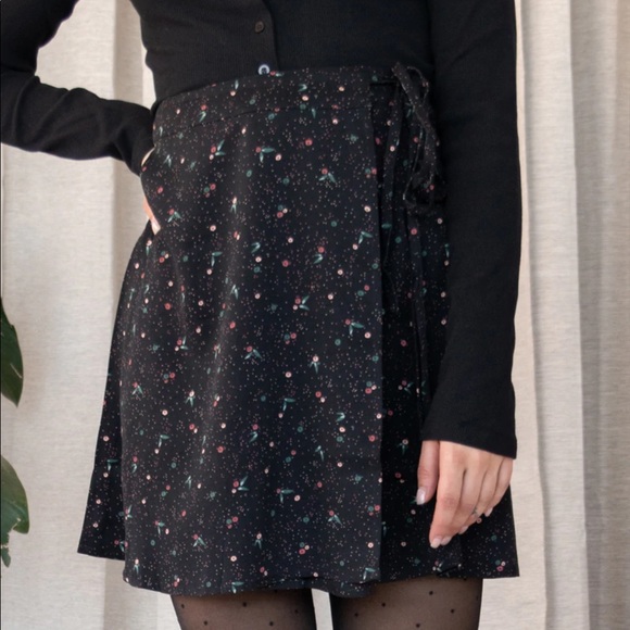 Rachel Eco Mini Twill Wrap Skirt, NWOT - Picture 2 of 8